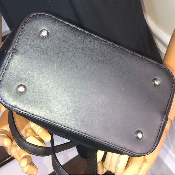 BURBERRY Black Leather Tote with Grey Accent Stripes and Nova Check Lining - Picture 6 of 17